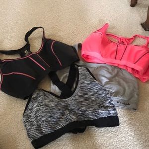 4 like new sports bras